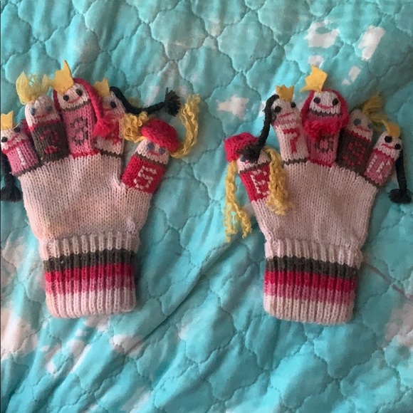 H&M Other - H&M Finger Gloves H&M Other - H&M Finger Gloves